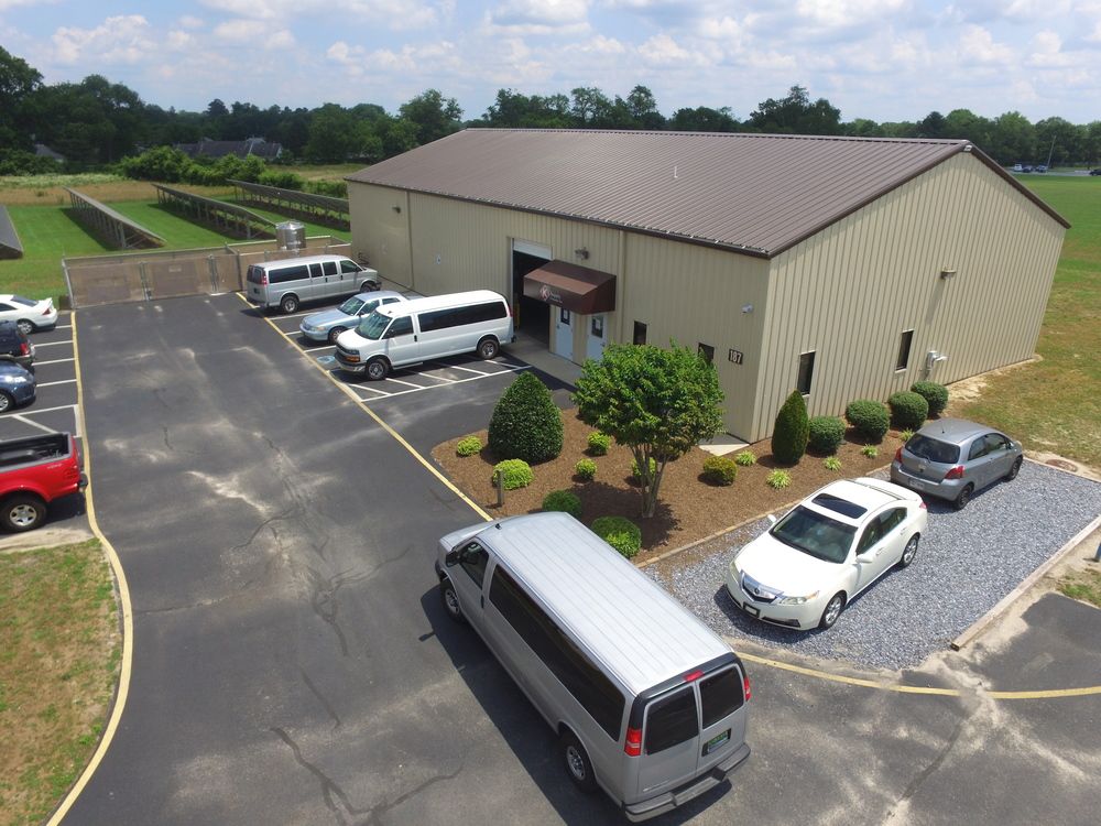 Venture Business Center: 180-187 Kent Dr, Seaford, DE 19973